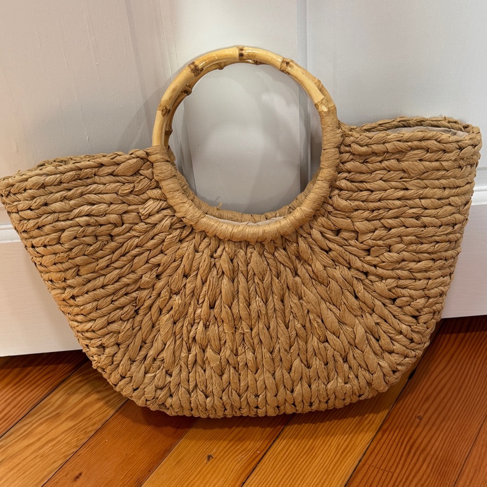Woven Tan Purse with Bamboo Accents